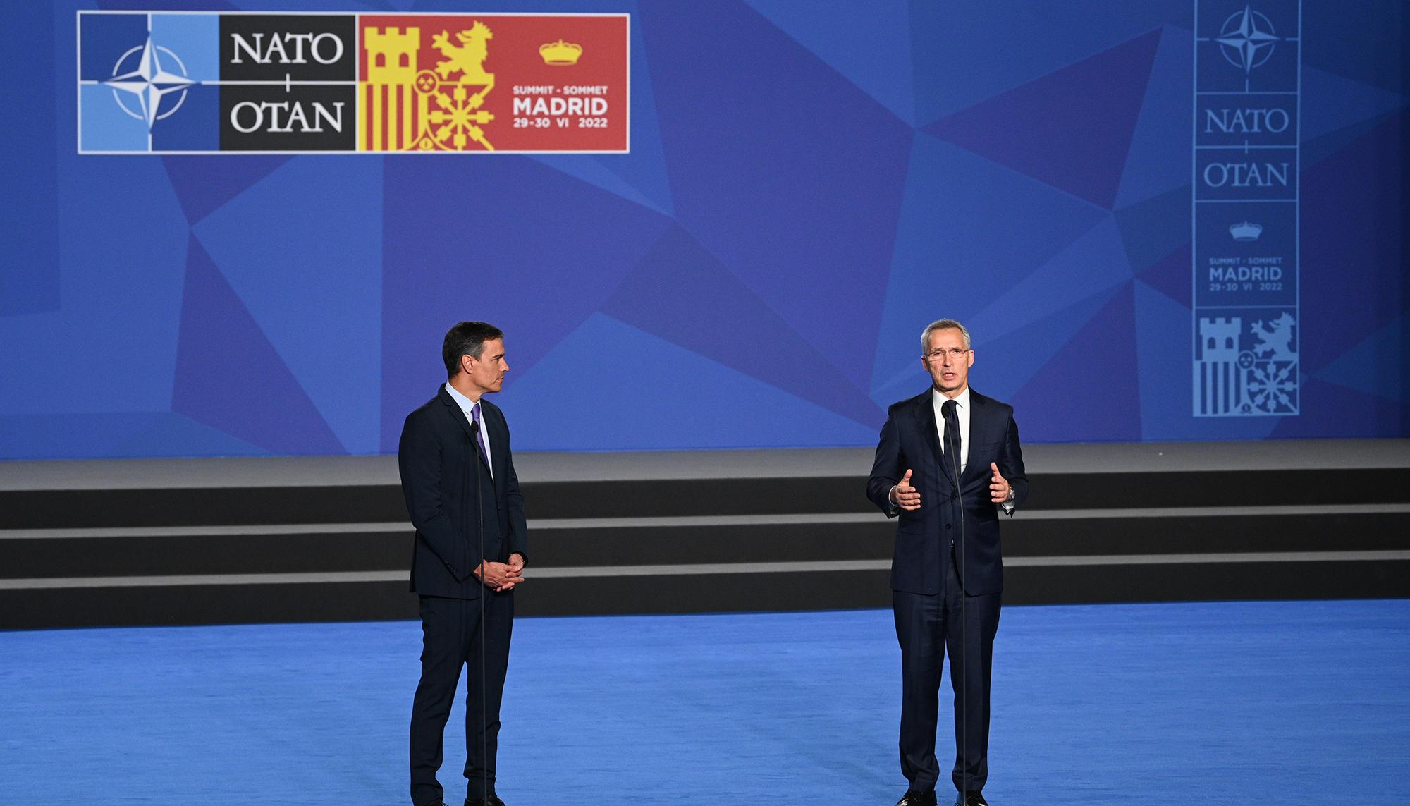 Pedro Sánchez Cumbre de la OTAN Jens Stoltenberg - 1